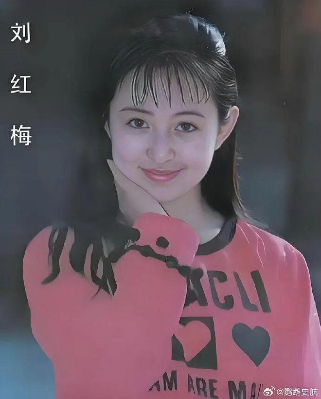 资格赛黑马杀入女单决赛!曾“零封”郑钦文,创法网新历史