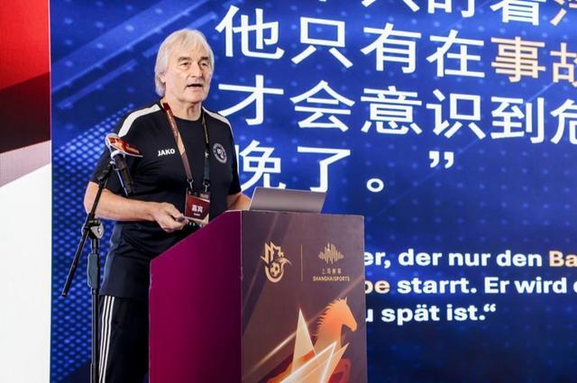 记者:库明加拒绝湖人两年2000万报价,寻求2000万年薪合同