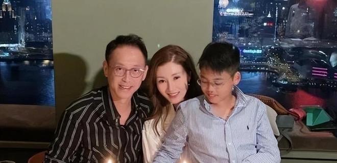 同一张脸,演完《人世间》再演《兰香如故》,现代版“林黛玉”