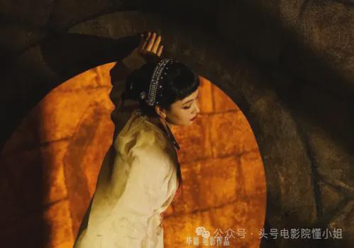 解放军舰机进台海,岛内一边倒,郑丽文郑重宣告,两岸同属一中