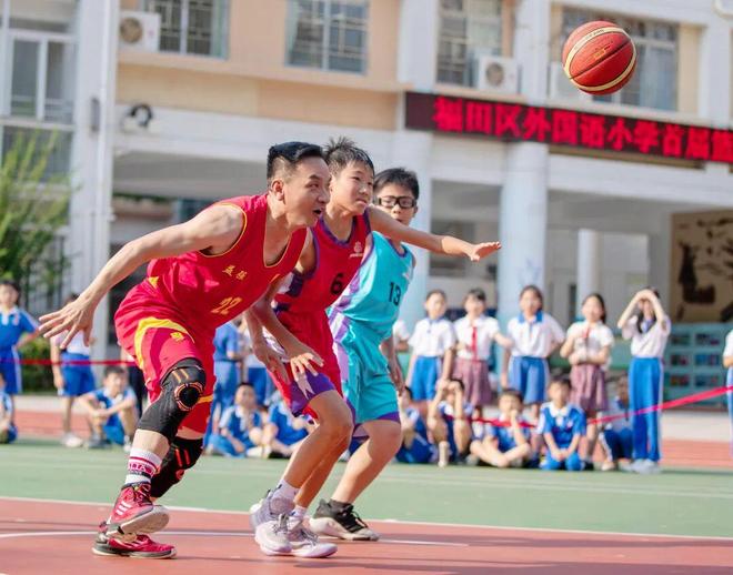文班亚马5年2.52亿续约,他学布伦森降薪了吗?