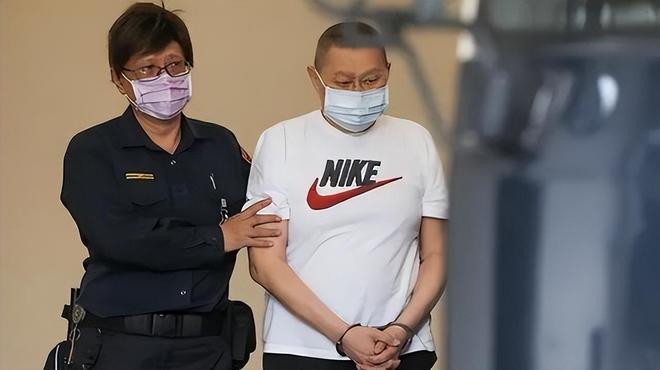王欣瑜两盘不敌凯斯首轮出局排名跌至49,小布为战温网退赛诺丁汉