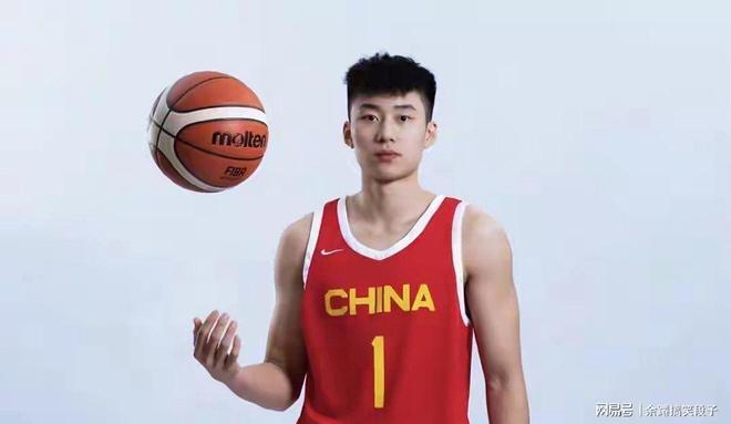大爆发!韩旭17分钟19+5+2帽 赛季新高+全场最高率自由人大胜
