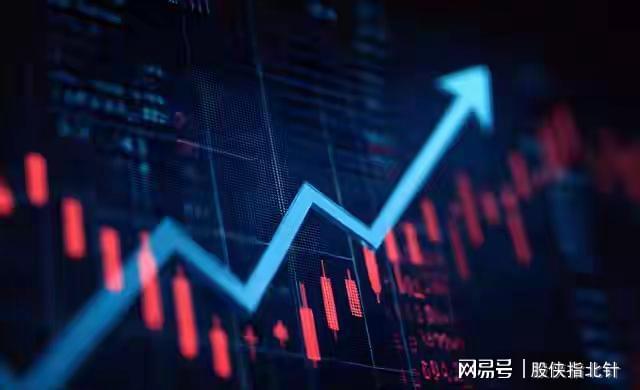 泰山梦幻开局！克雷桑8分钟闪击，德比战第4球，追平韩鹏李金羽