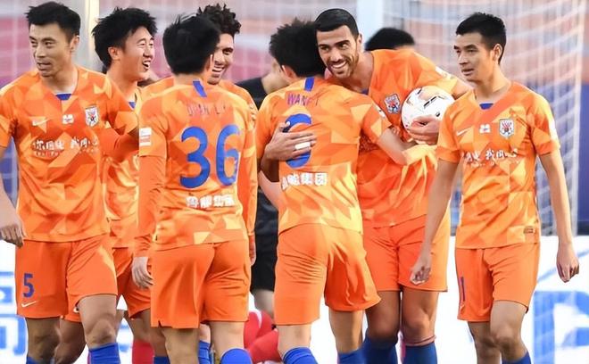 4年2.78亿美元!曝约基奇考虑再次推迟续约:明年或成为自由球员