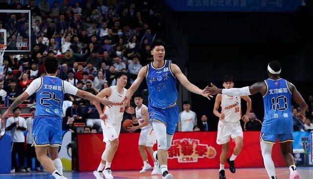 惨遭15分大逆转!女篮霸主加时3分惜败:杨力维空砍14分3板4助!