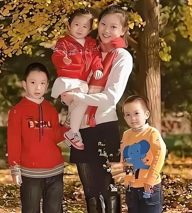 英格兰头名晋级，加纳凭第三名通道续命