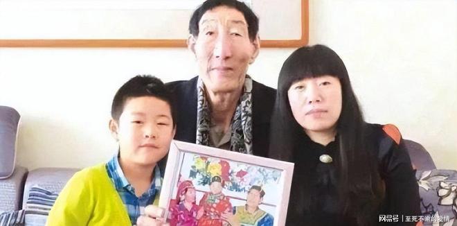 染红后微笑离场!前国脚怒批韦世豪:不顾集体利益 惯犯 永远改不了
