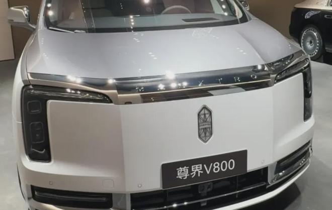 鲁塞德斯基直言:阿尔卡拉斯大概率缺席美网,或直接报销2026赛季
