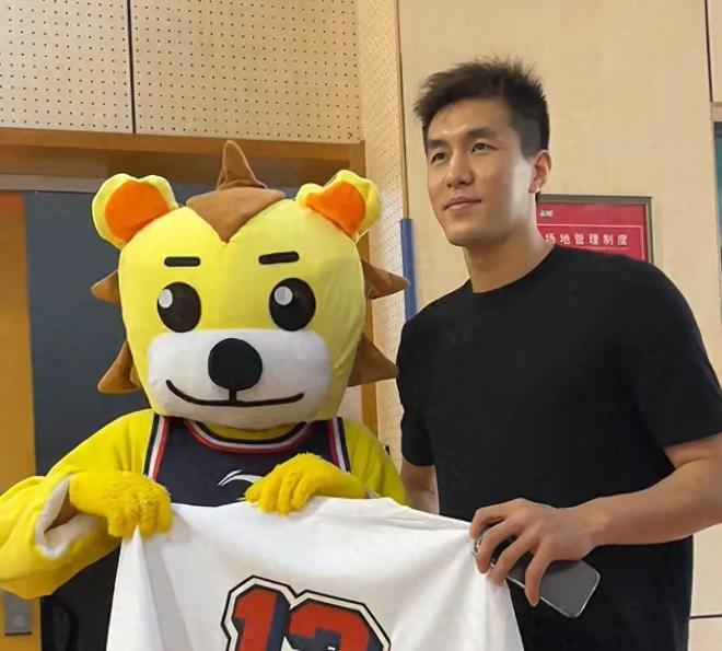伊埃拉确认参加亚运会,莫拉托格鲁称辛纳温网夺冠仅发挥七成实力