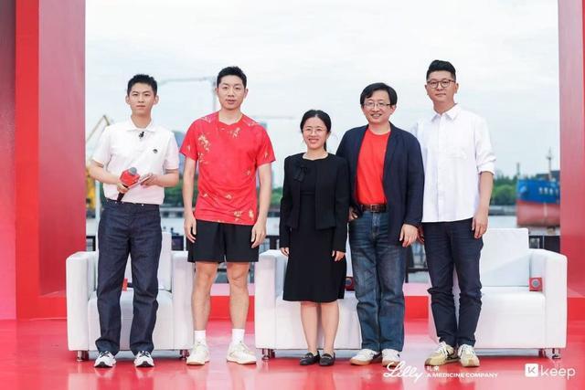 广东男篮换帅内幕,杜锋两方面引陈海涛不满,两大外教团队二选一