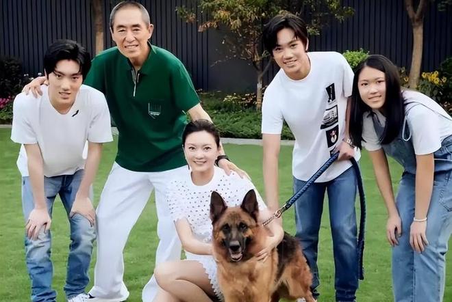 英格兰头名晋级，加纳凭第三名通道续命