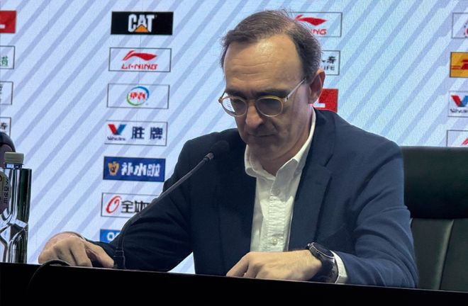 关注｜冠军阵容齐聚现场，YONEX2027新品发布合作伙伴会议举行