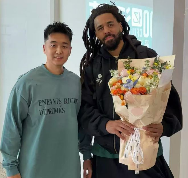 两场1:1!让世界杯热闹了,巴西战平非洲冠军,死亡小组悄然诞生