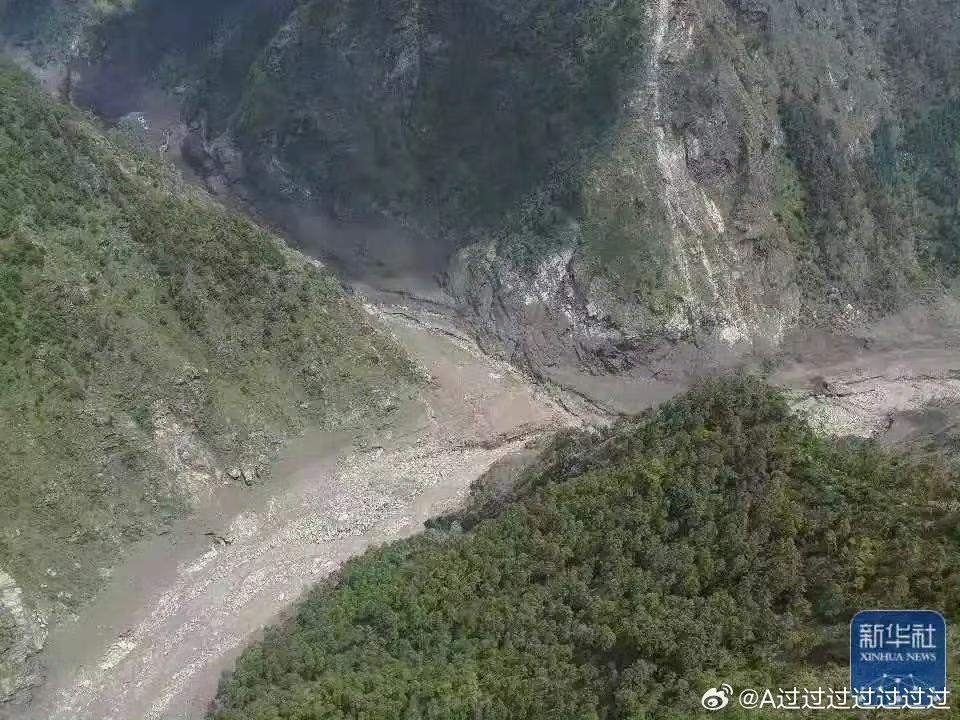 东体:国足使用武磊参考海港模式,蒋光太已返回俱乐部疗伤