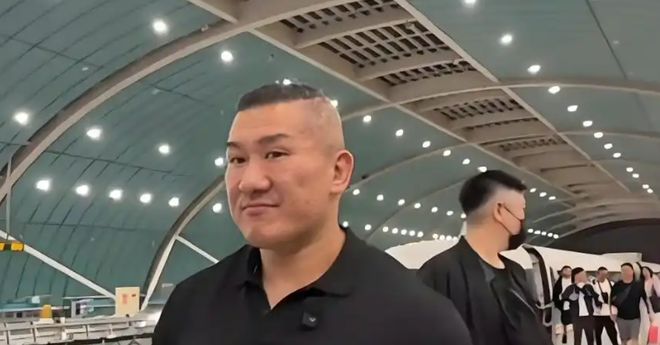 “张雪机车”车手德比斯获阿拉贡站排位赛第二名