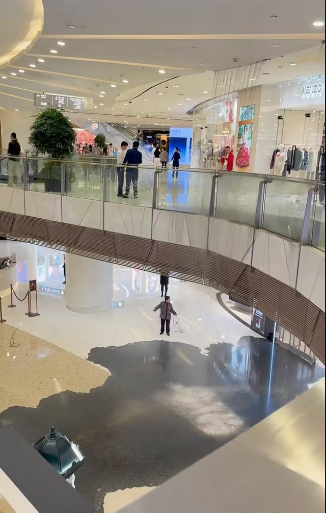 媒体提问朝韩关系,朝鲜女足主帅:这是奇怪的问题