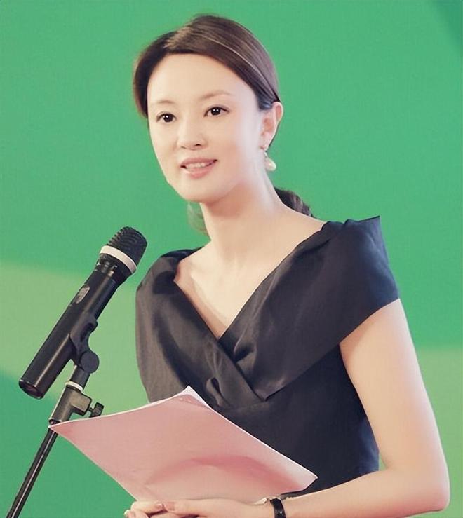 高校突发讣告,学院官网变黑白