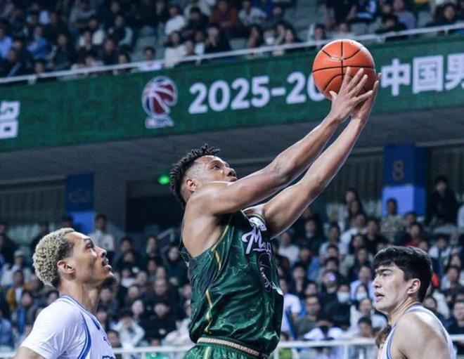 四川业余跑步大神陈毛离世,年仅57岁满身腱子肉,死因曝光太可惜
